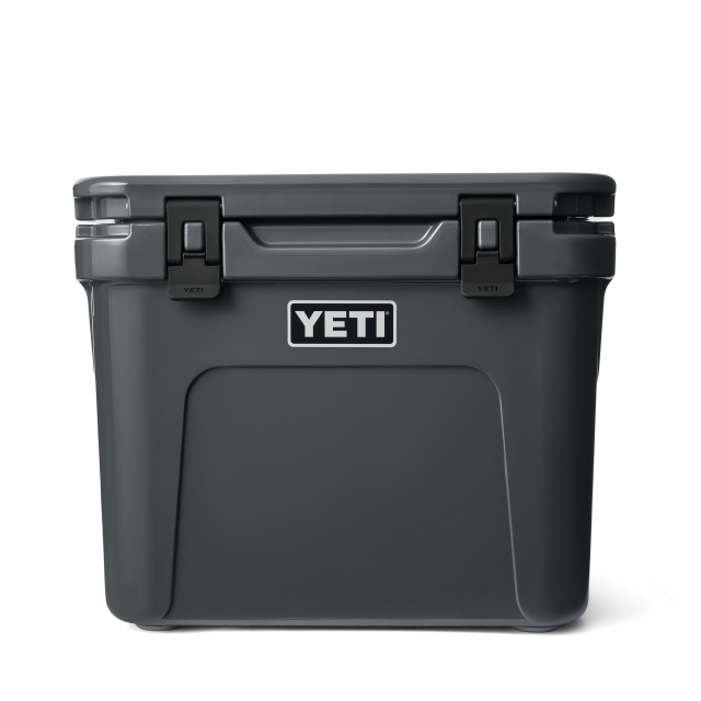 Roadie 32 Wheeled Cooler - Charcoal