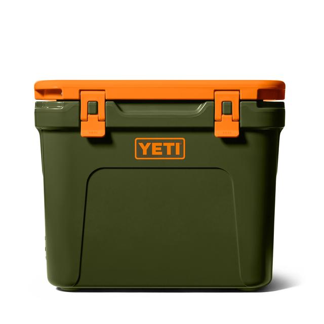 Roadie 32 Wheeled Cooler